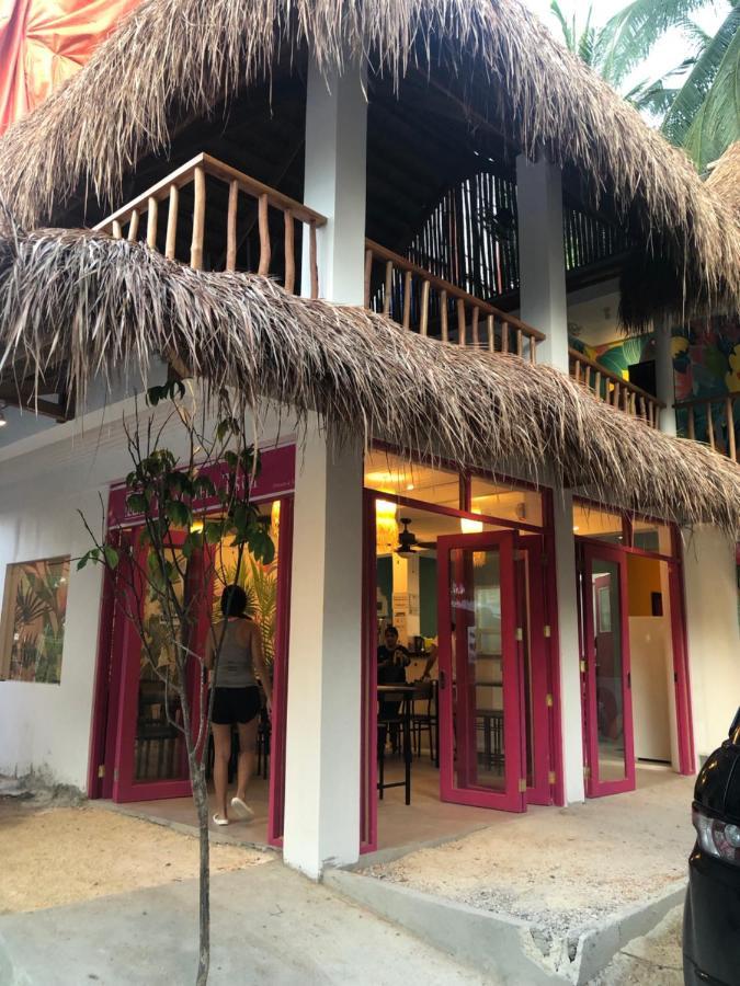 Way Shack Hostel Oslob Buitenkant foto